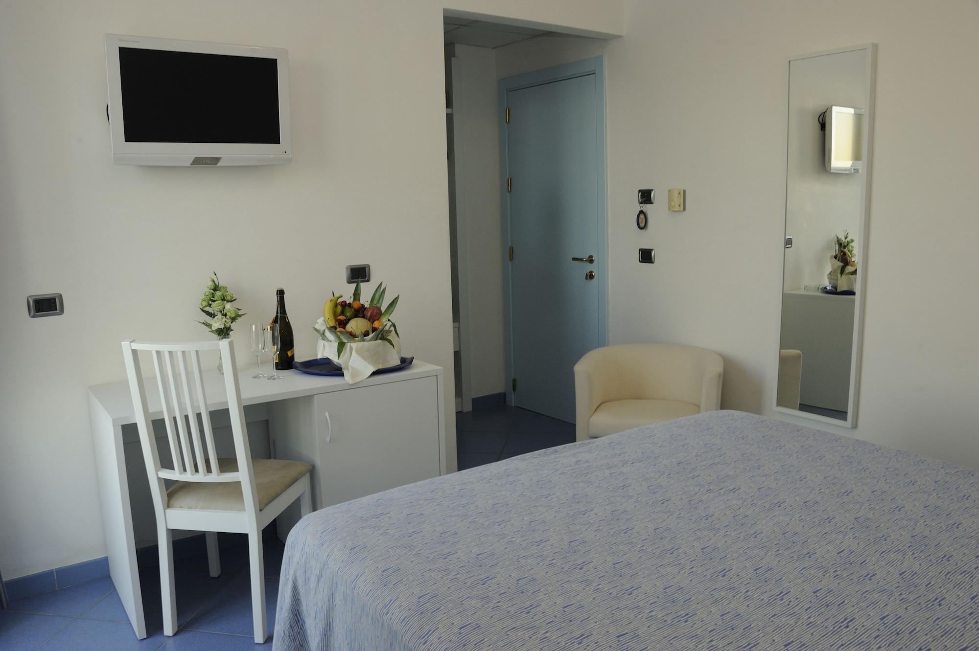 Hotel La Sorgente Savelletri Esterno foto